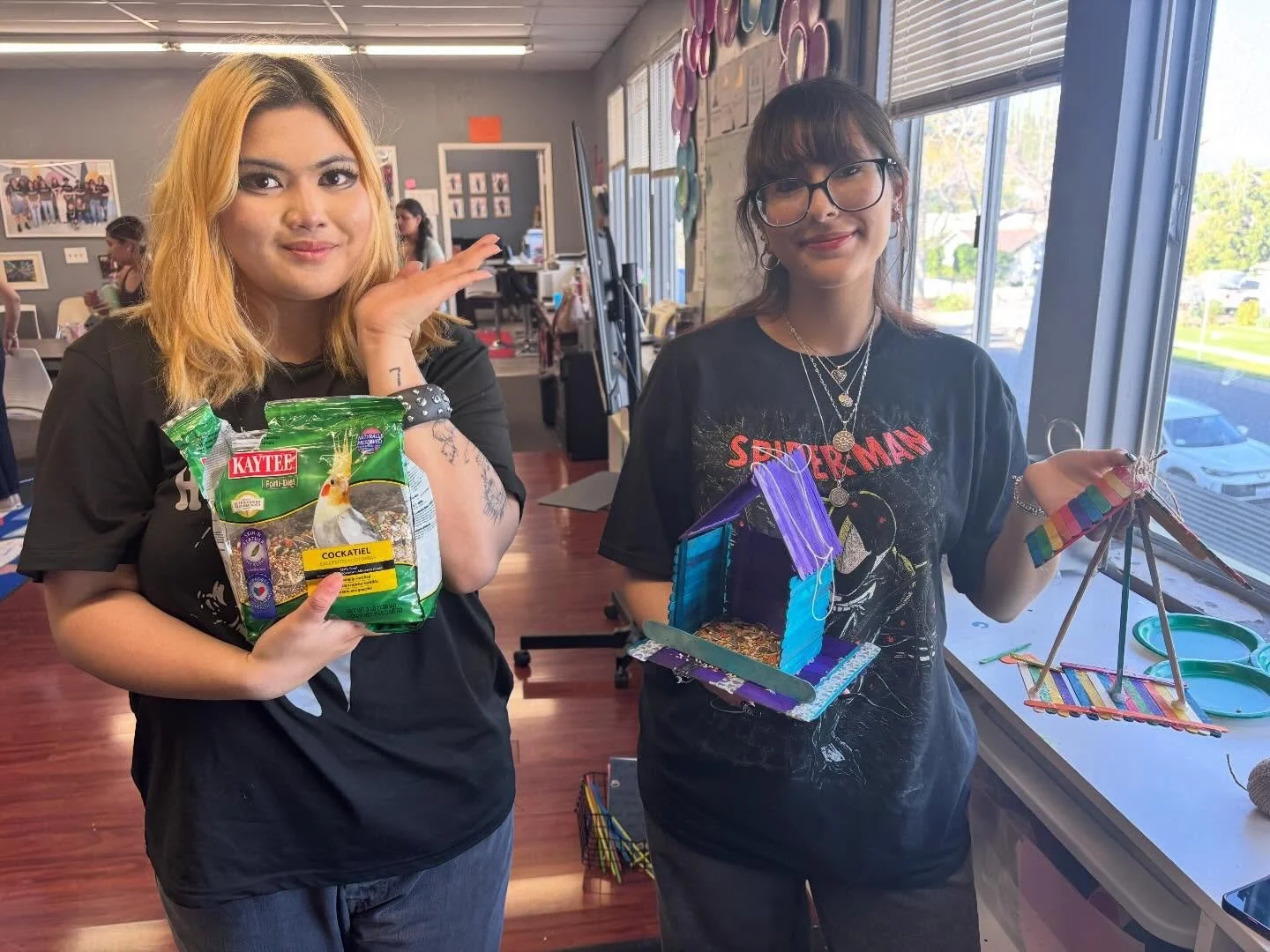 UPLA Scouts is in full swing 🏕️
Campers are exploring the world around them, building life skills, and earning badges along the way.

This week: Building birdhouses 🐦❤️

Shoutout to Rio and our StreetLeader alum Bri for leading the way! 

#aftersch