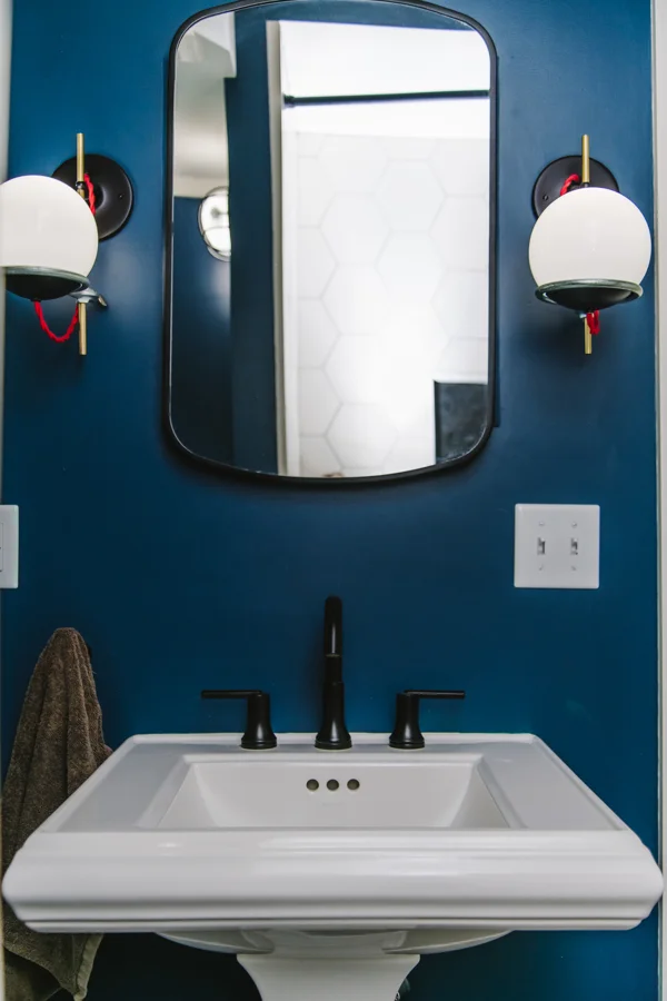 15Bowdoin-kids sink.jpg
