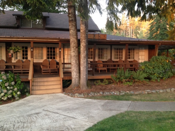 Front of the deck. SO CUTE.