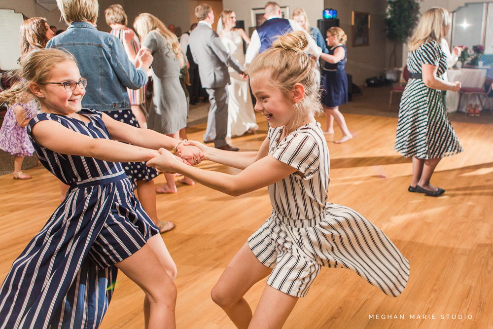 2019-ward-wedding-blog-MeghanMarieStudio-6049.jpg