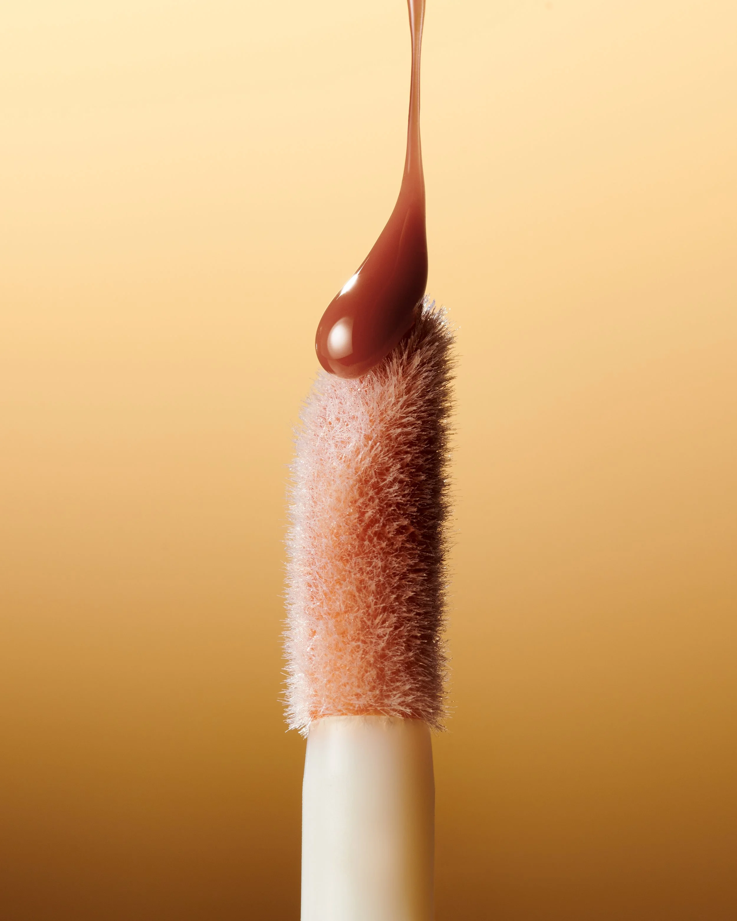 Lifter_Gloss_Caramel_0081_MAIN copy.jpg