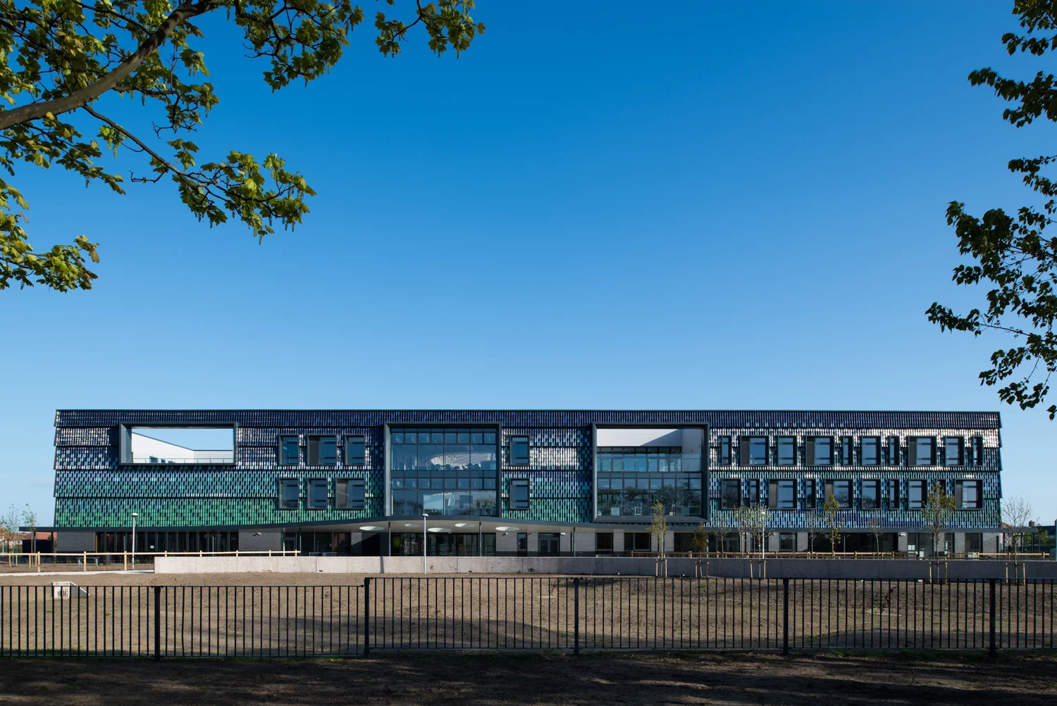 Highfield Humanities College | Architects: Feilden Clegg Bradley Studios | Main Contractor: Eric Wright Construction
