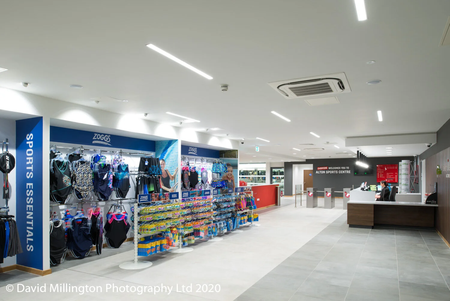 hcd131020-01.jpg