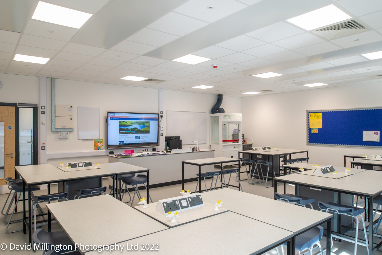 td010322-saddleworth-school-54.jpg