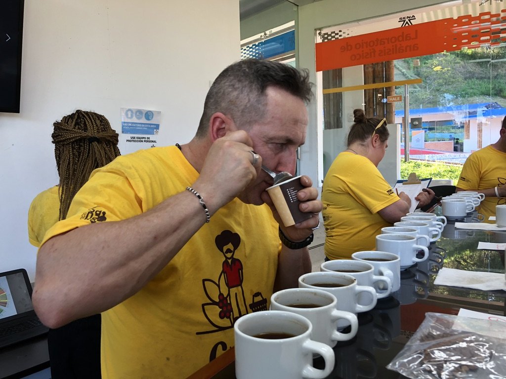 Cup tasting Coffee Colombia