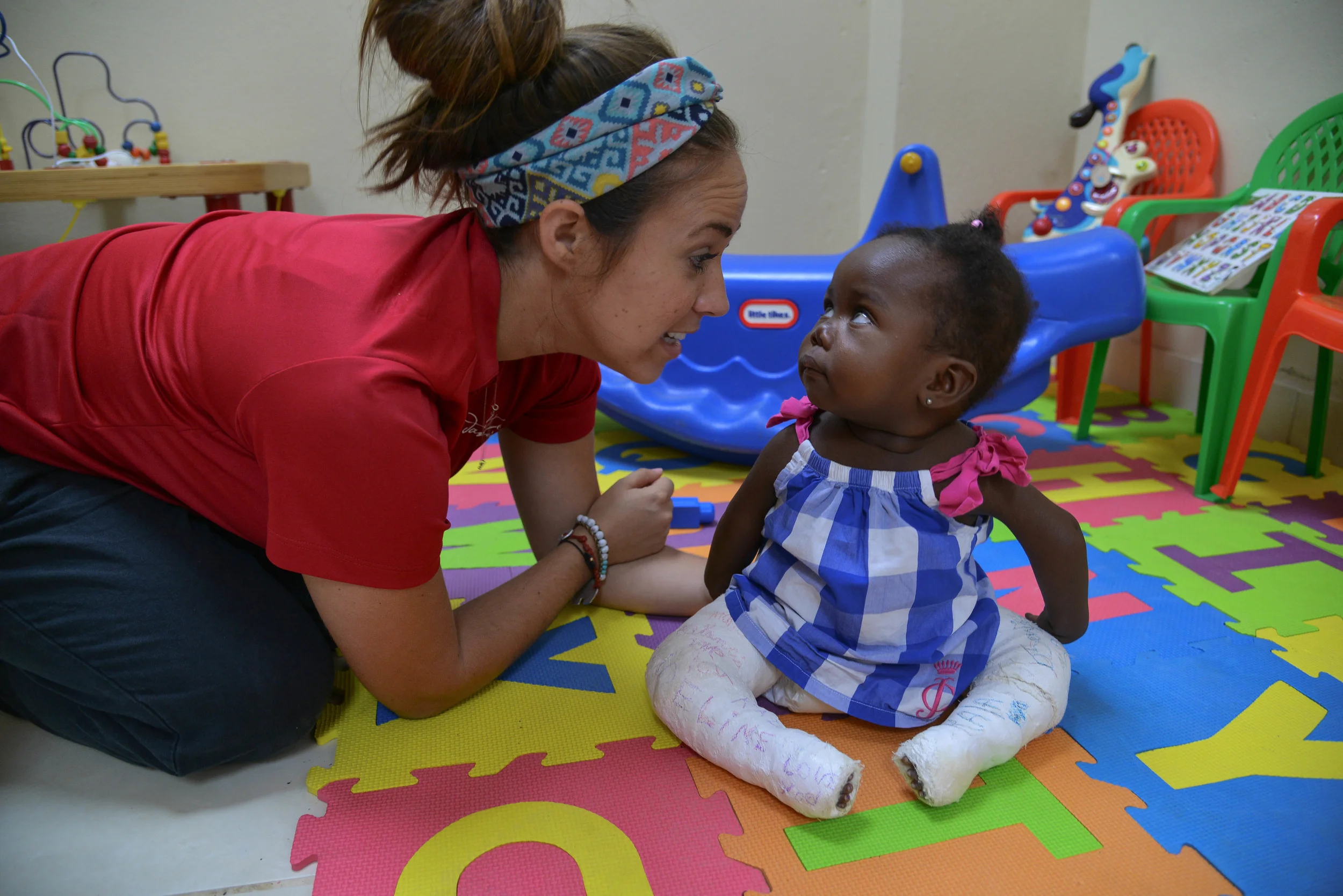 Sarah and Carla during one of their therapy sessions. 