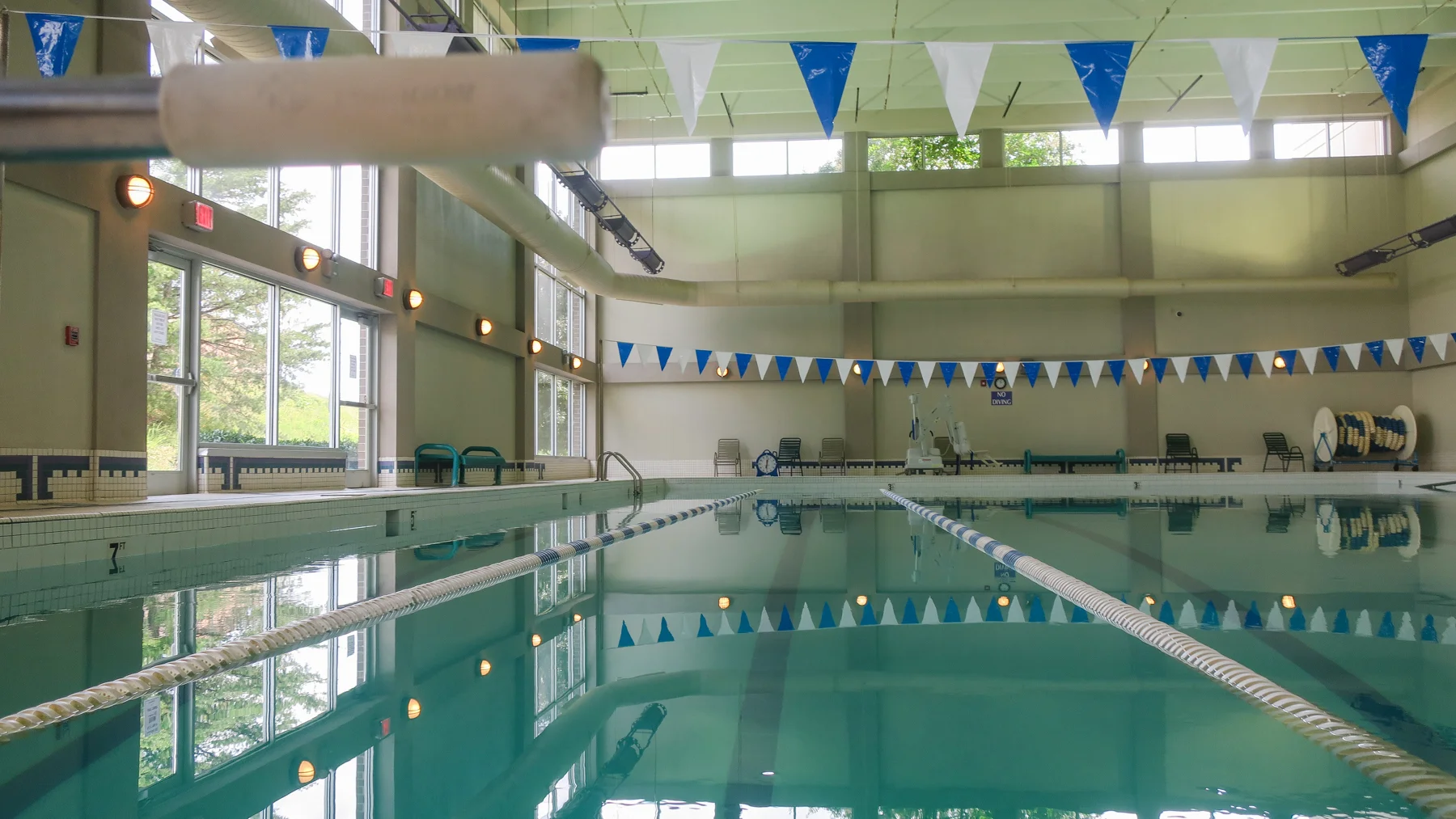 Tennova Fitness Pool -4.jpg