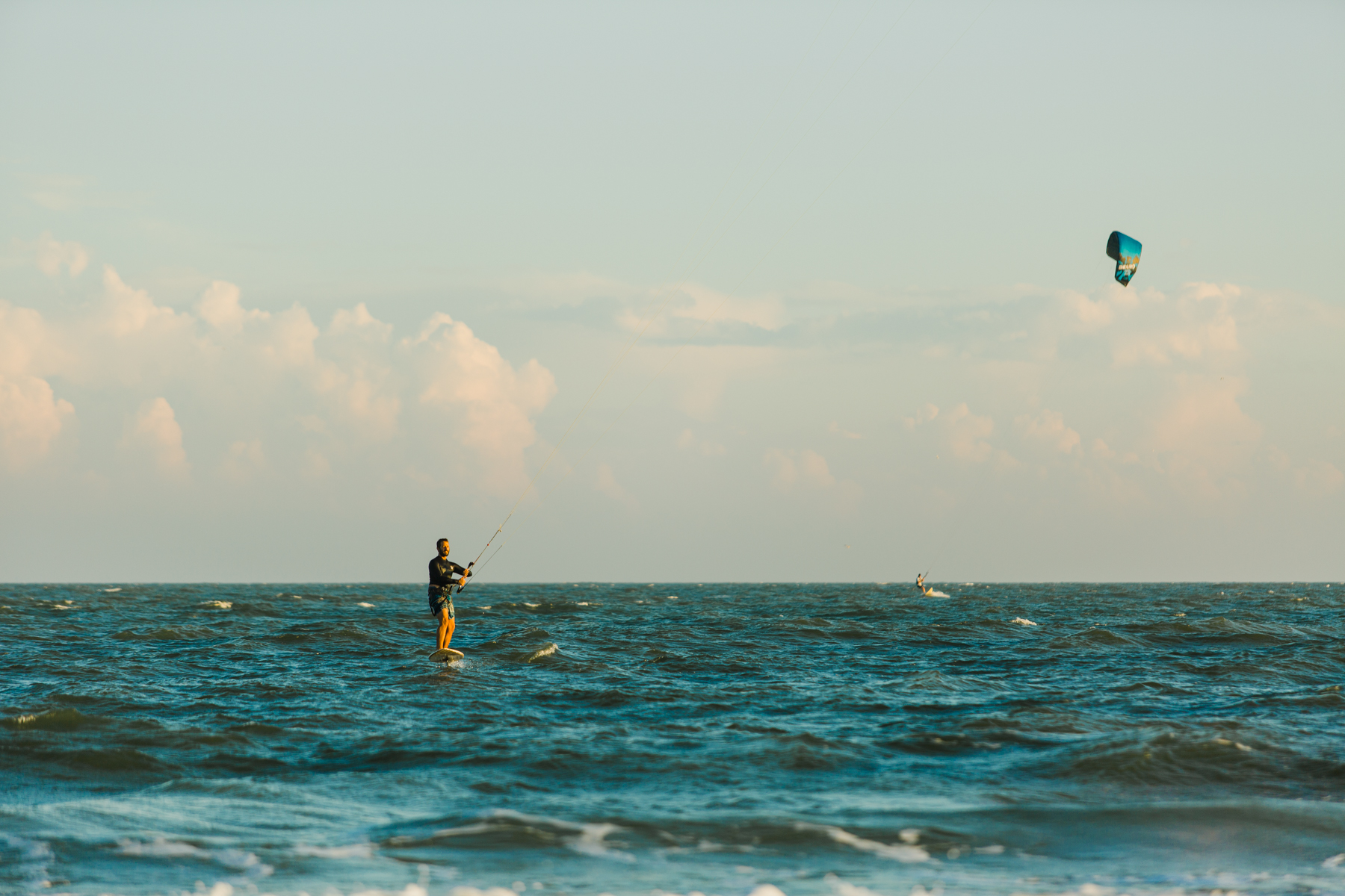 NickEllynFollyBeach-13.jpg