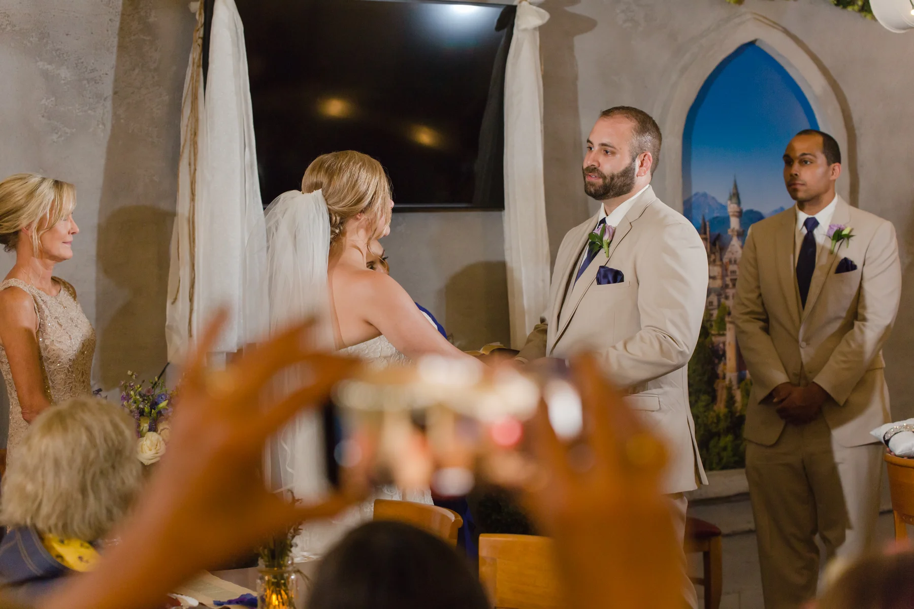 Anna and Joe-16.jpg