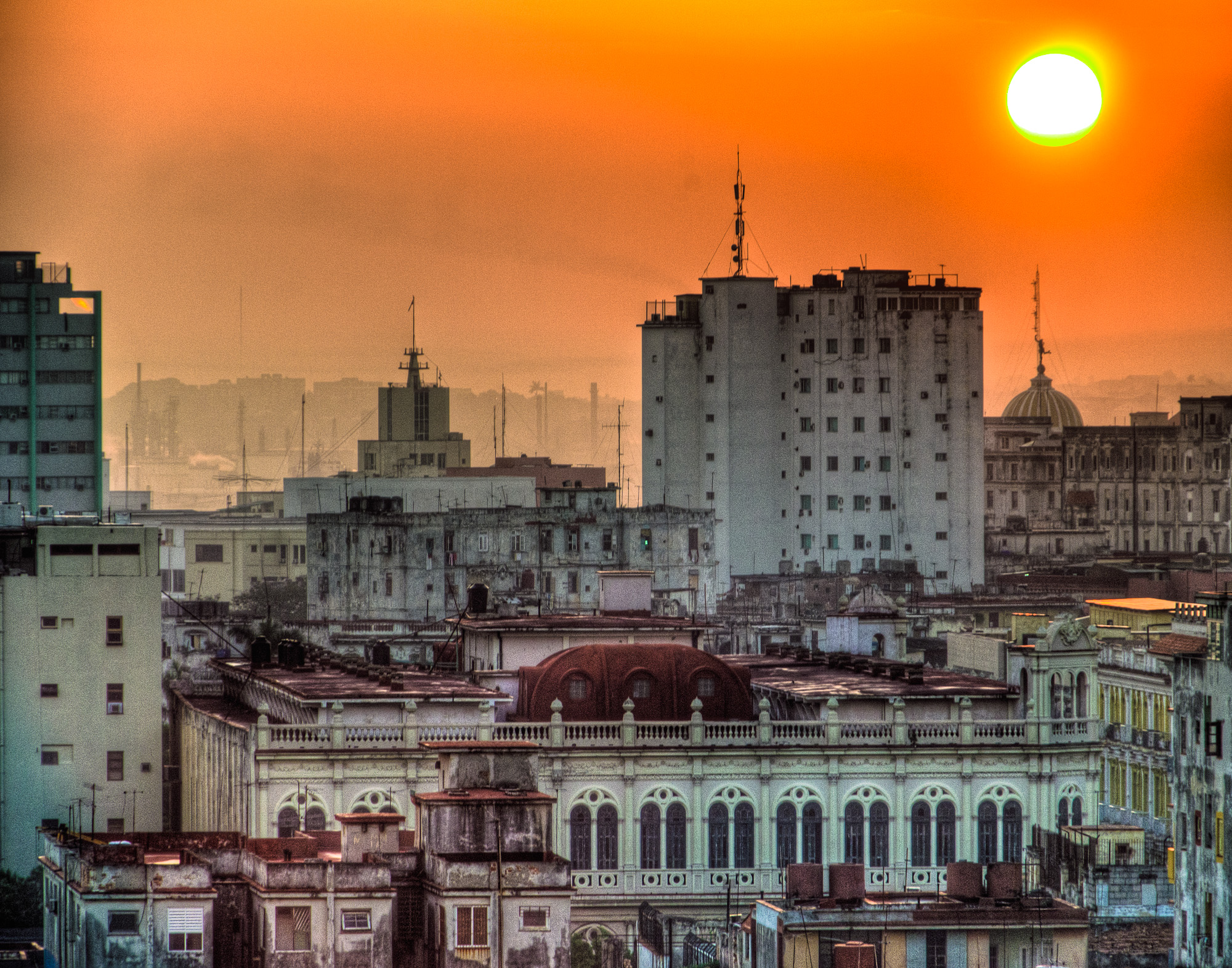 Bill_Barnett_Havana Sunrise.jpg