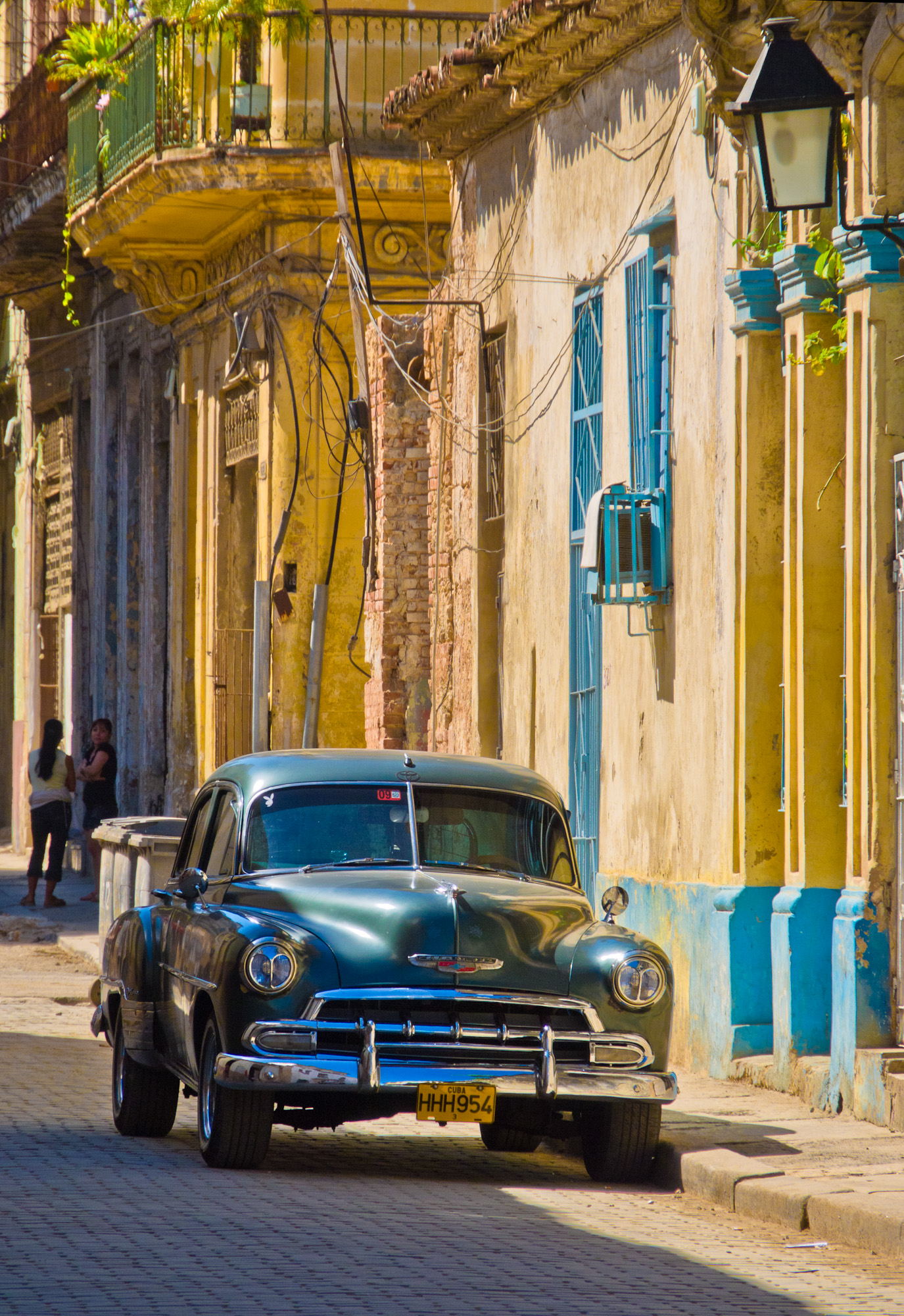 Bill_Barnett_Old Car in Havana.jpg
