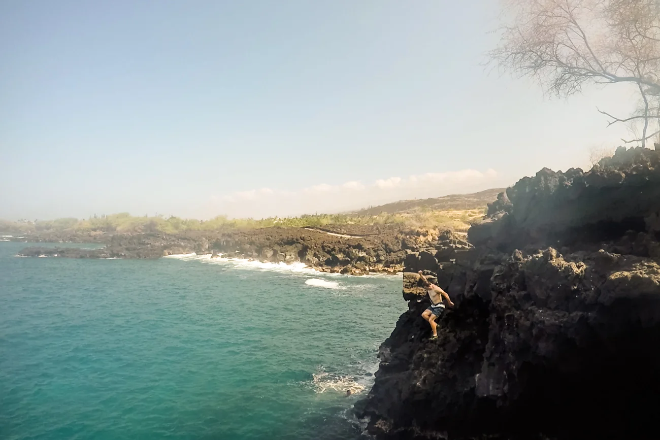 End-of-the-World-Cliff-Jumping_-Big-Island-Kona-Hawaii-Travel_Bolandia-Blog-58-1.jpg