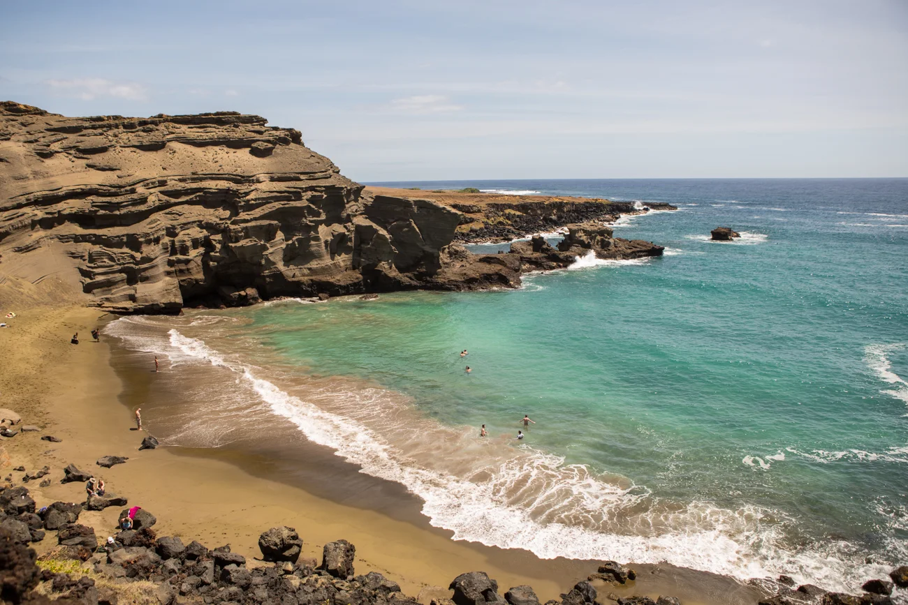 Green-Sands-Beach-Hike_Papakolea-_Big-Island-Kona-Hawaii-Travel_Bolandia-Blog-9258.jpg