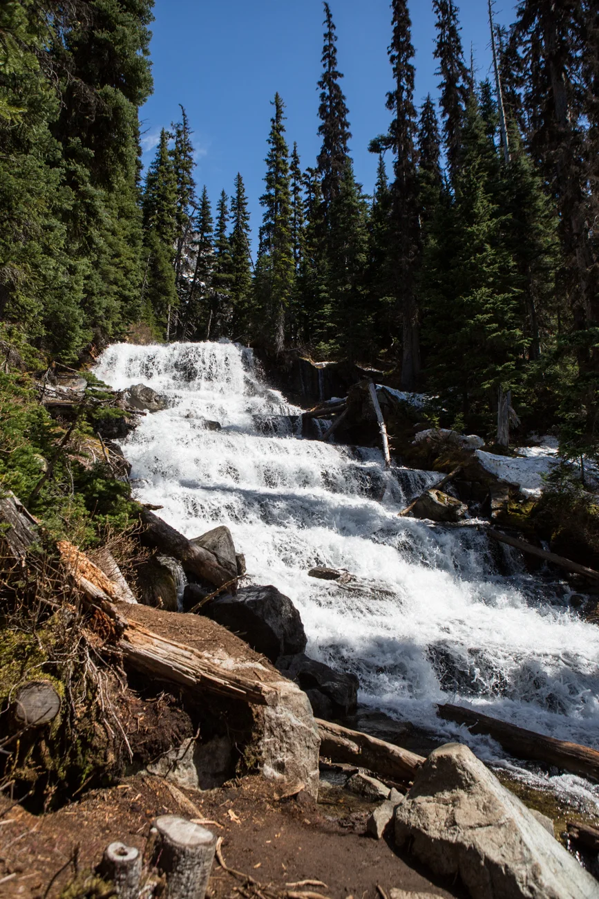 Bolandia-Blogger-Vancouver-Explore-BC-Hiking-Camping-Joffre-Lakes-Spring-Nairn-Falls-1615.jpg