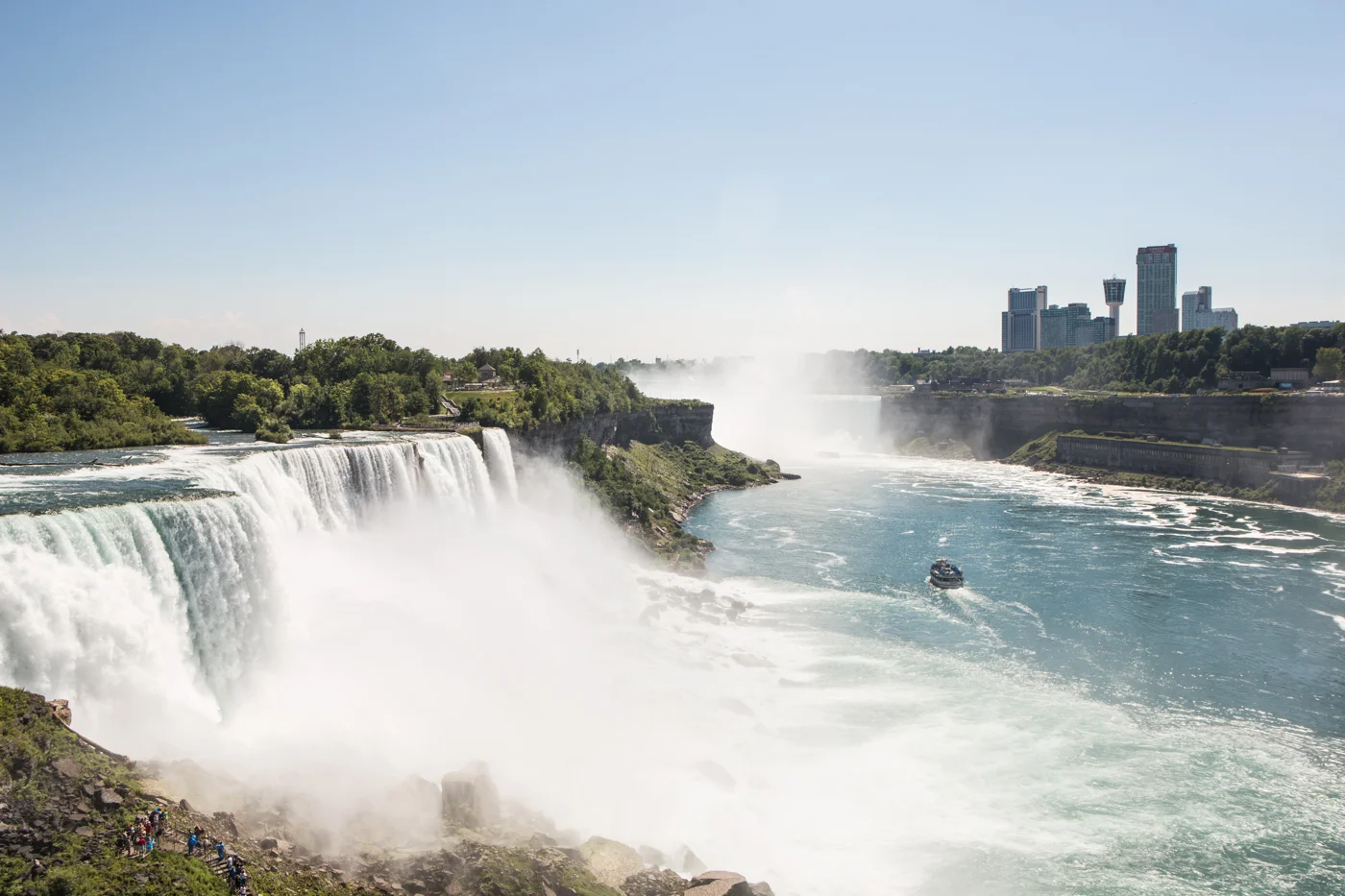 Bolandia_Blog_Montreal-Osheaga-Niagara-Falls-4106.jpg