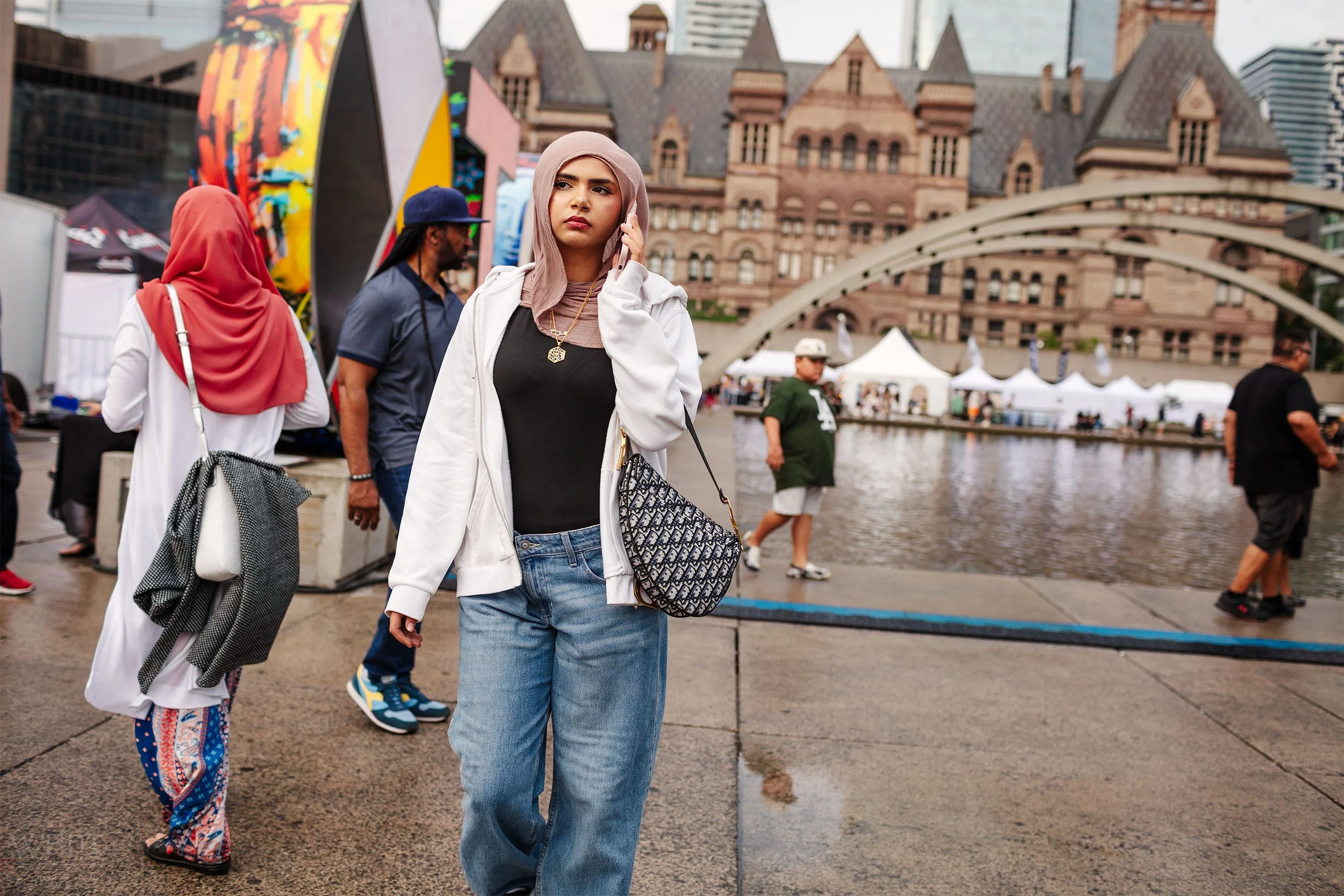 NATHAN PHILLIPS SQUARE _041.JPG