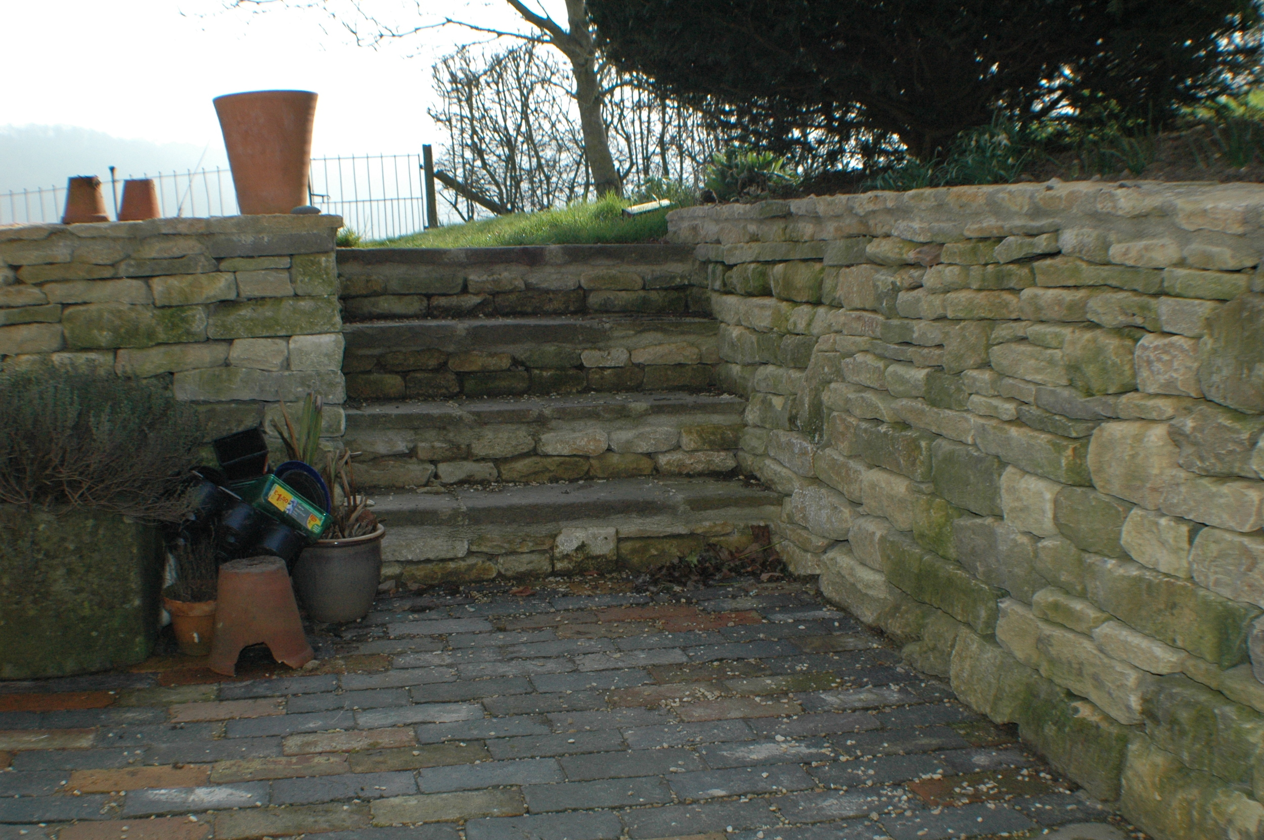 steps, wallng and paving
