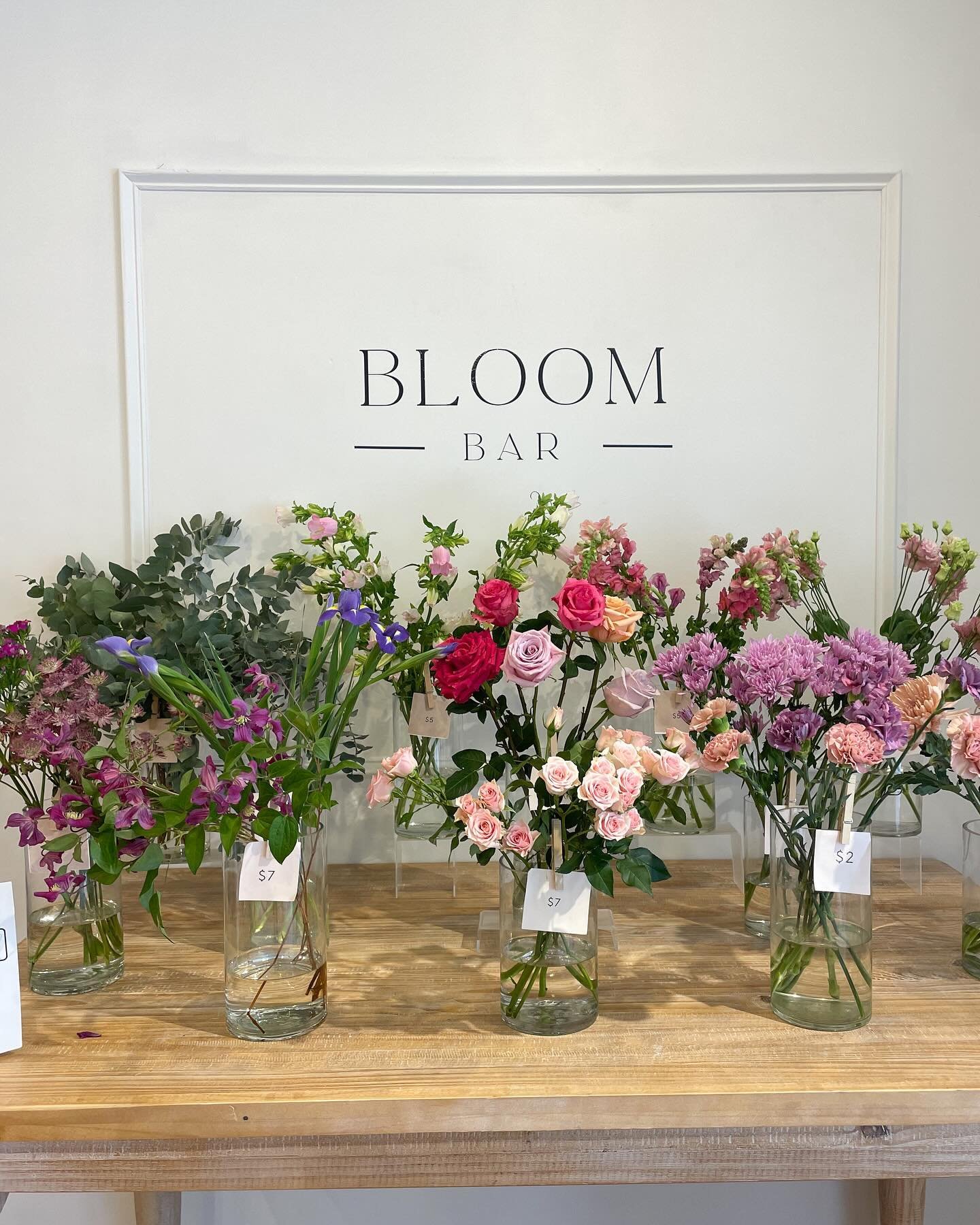 🌸Stop in to shop the Bloom Bar and build a bouquet for Mom this weekend! 

🌸Shop hours Saturday and Sunday 8am-3pm! 

🌸 Grab and Go arrangements and bouquets will also be available while supplies last.