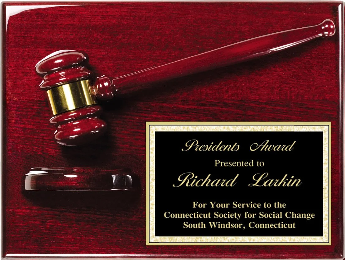 AGP-40 - Rosewood Piano Finish Plaque size: 9" x 12" Price = $109 (Includes engraved plate)