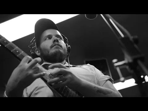 RØÅR - Hope [Recorded at a Record Store] (Copy)