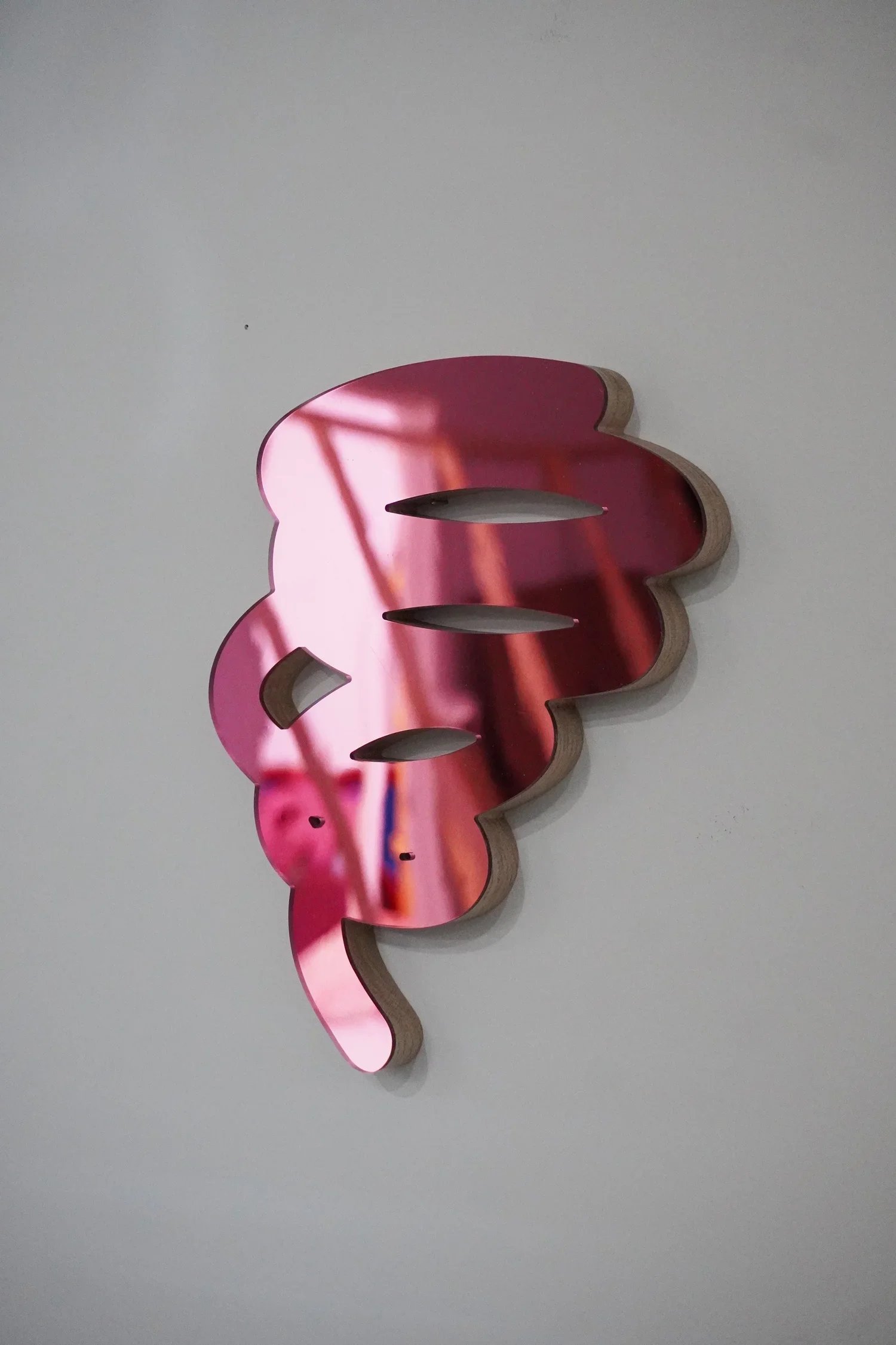 ONEIONE+4+PINK+MIRROR.jpg.webp