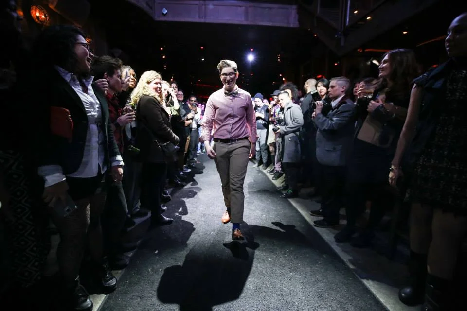 I lead the show, but hardly had to fake a brave face when the amazingly warm and enthusiastic crowd greeted me!