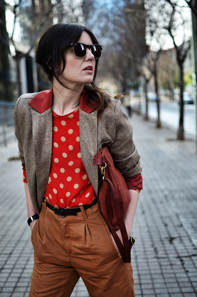The combination of the chiffon-like blouse and the heavier blazer creates a perfect dapper-tomboy contrast. | From: viewsbylaura.com