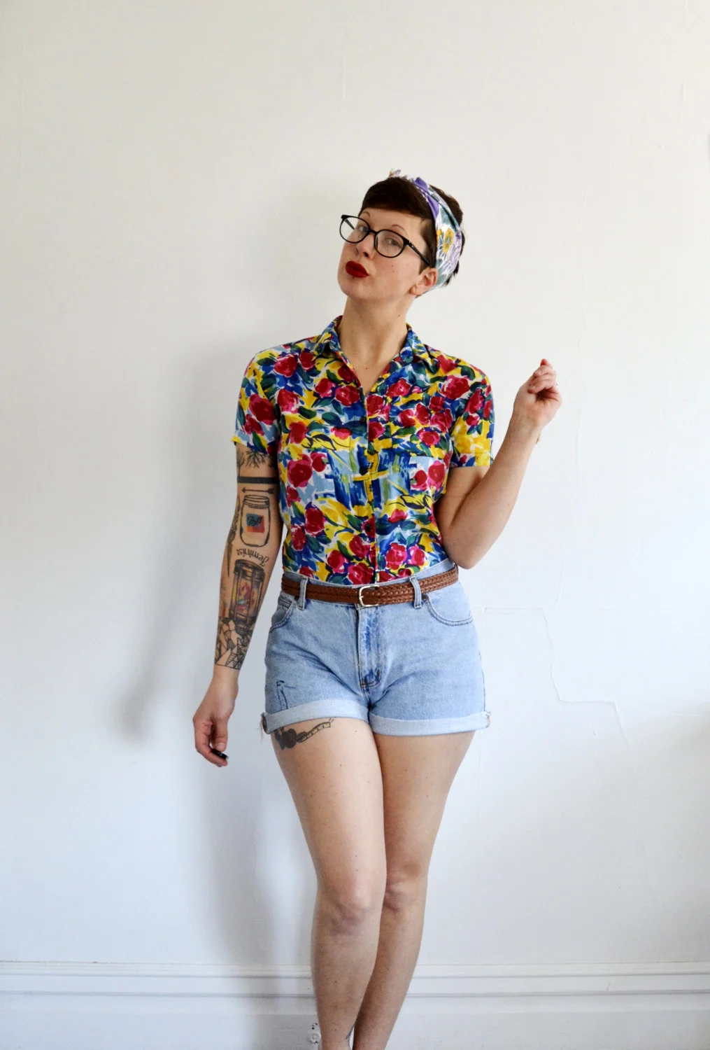 What in carnation, two floral prints living in perfect queerness on this gem! From: www.etsy.com/shop/mynameiskorrine