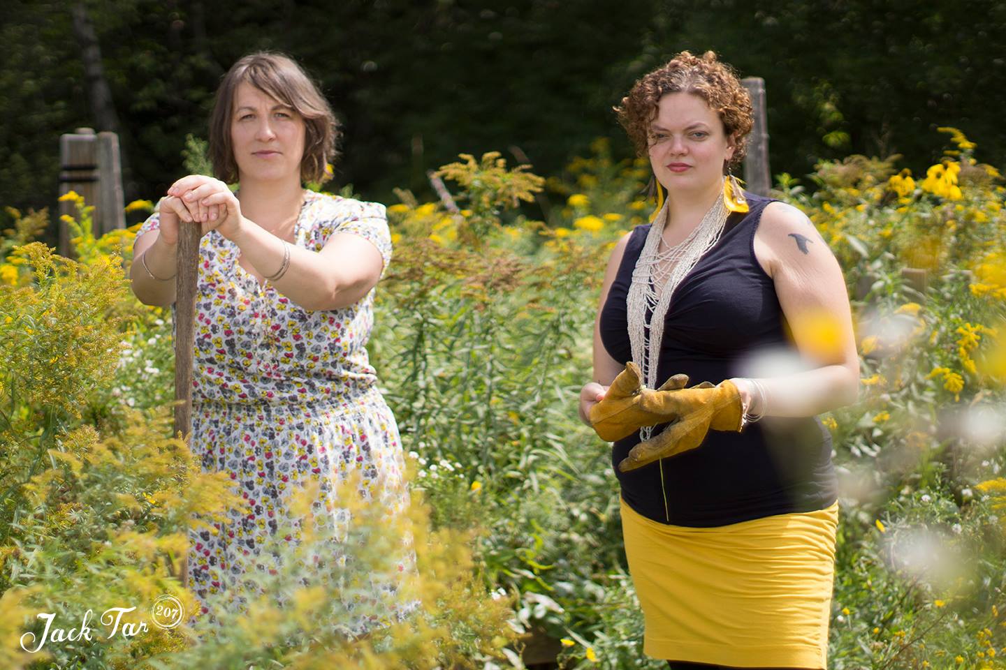 Sun, gardening, femmes… ALL the things. A reminder to go outside and put my hands in dirt. | From: Jack Tar 207