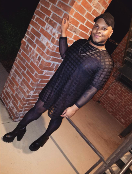 "-Pack Light -Embrace yourself, and in doing so compliment the next person -Moods expressed through fashion, I dabble in a little bit of everything ter.ps/dmmi "