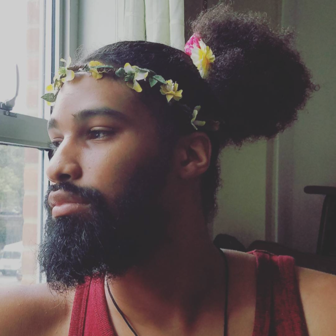 Ashely Markell Santinac: "Bohemian, Rapper, Alien, Cat, Hip-Hop Artist, Non Binary, Carefree, Unapologetic, Ashely, 🌻🌻 ⬇⬇⬇⬇⬇⬇ soundcloud.com/ashleon "