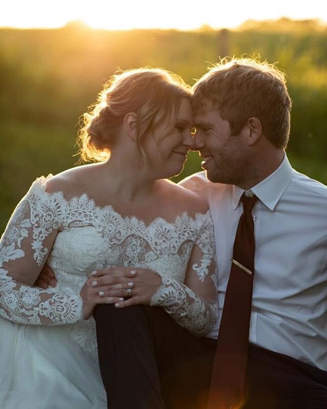 Congrats Taylor and Seth! You two are a great reason to celebrate! 
#bastphotographymn #weddingcelebration #brideandgroom #pandemicwedding #weddingphotographer #minnesotaweddingphotographer #rollingridgeweddingandeventcenter #minnesotawedding #twinci