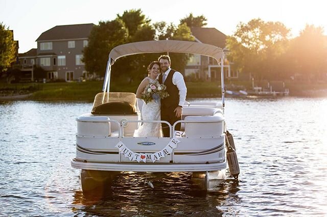 Congrats to the newlyweds! 
#bastphotographymn #weddingday #brideandgroom #justmarried #goldenhour #sunset #weddingphotographer #mnwedding #mnweddingphotographer #minnesotaphotographer #minnesotabride #twincitiesbasedphotographer