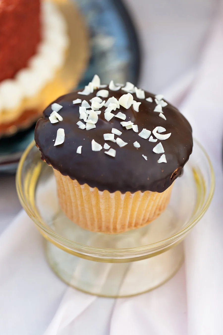 boston cream cupcake