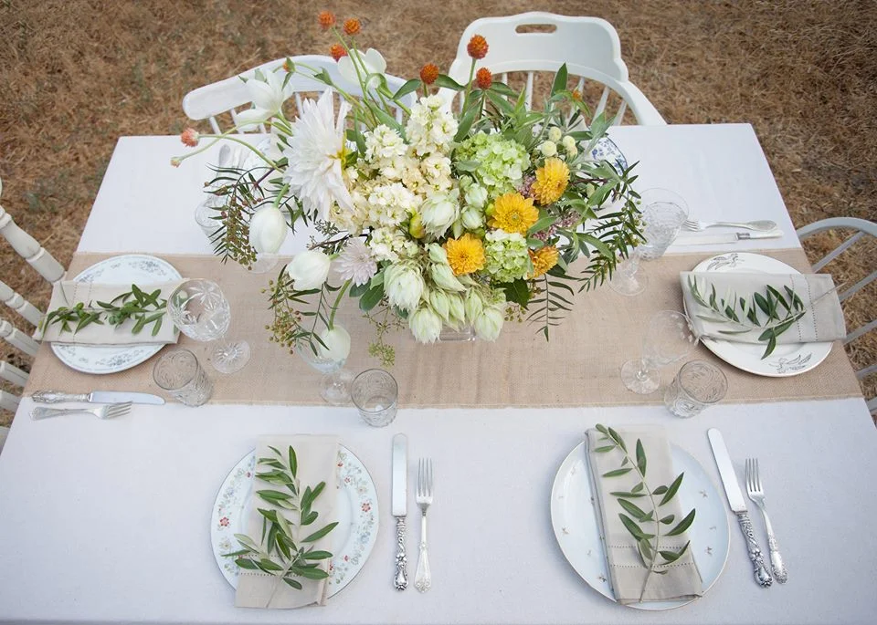 And the mix & match china and crystal, place settings...Ugh, stop it already with the cuteness