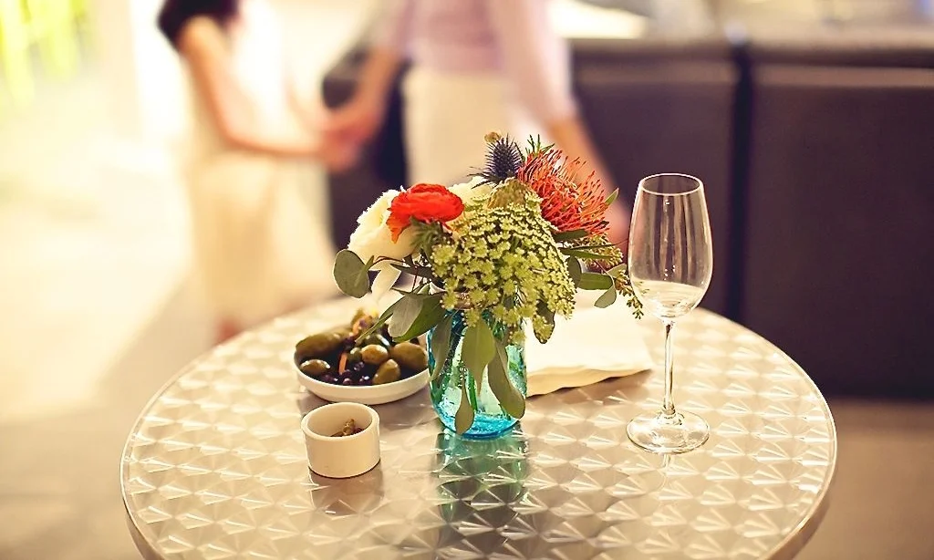 cocktailtable winter.jpg