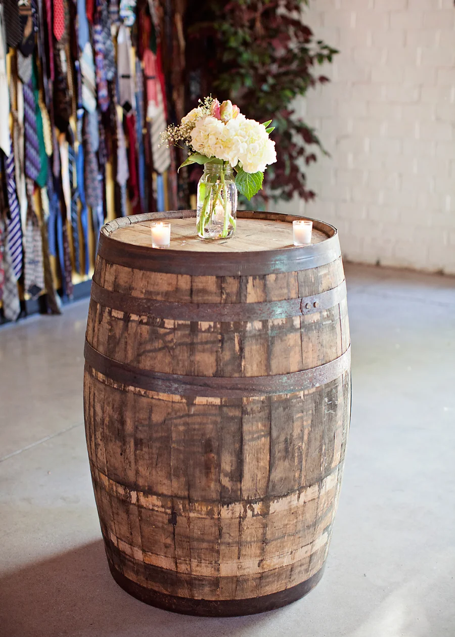 rehearsal dinner at monday night brewing by scarlet plan & design