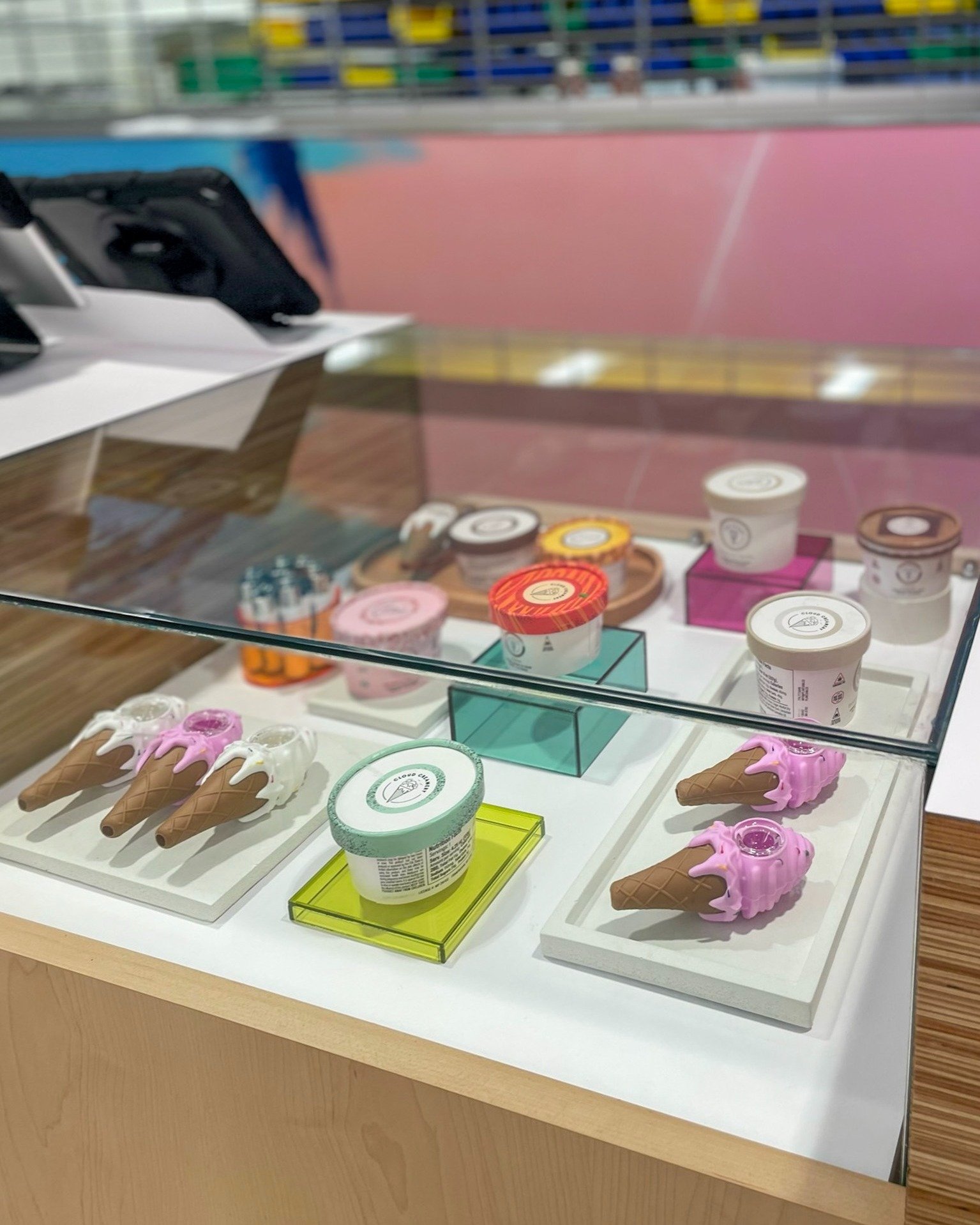 In collaboration with Gabby Rosi, ZenGenius designed a customer journey within The Goods dispensary with clear signage, organized layouts, and sensory experiences. 

With product education, informative labeling, and knowledgeable staff, customers can