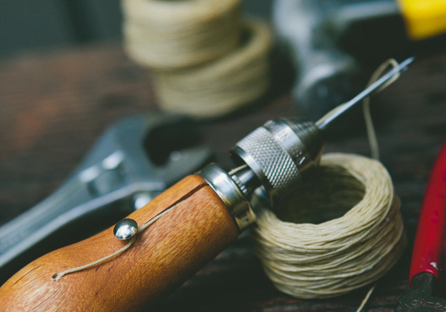 Speedy Stitcher Sewing Awl Kit - Garrard's Horse and Hound