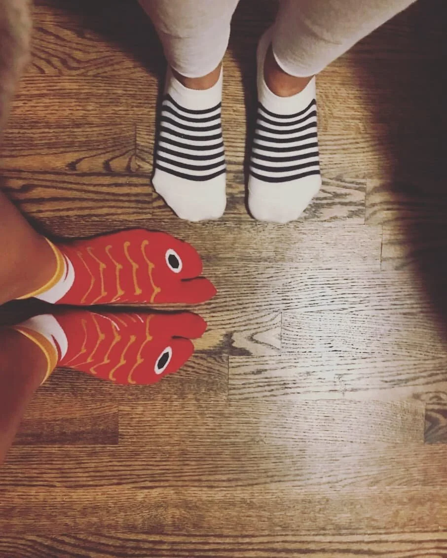 Can wear with flip flops.
#mittensforyourfeet