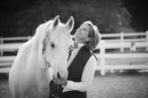 HORSE LOVERS MAY SUFFER FROM "NUT SYNDROME"  