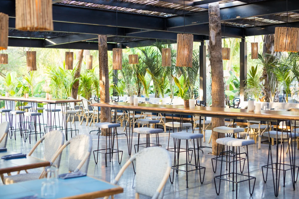 Love me some outdoor dining! 