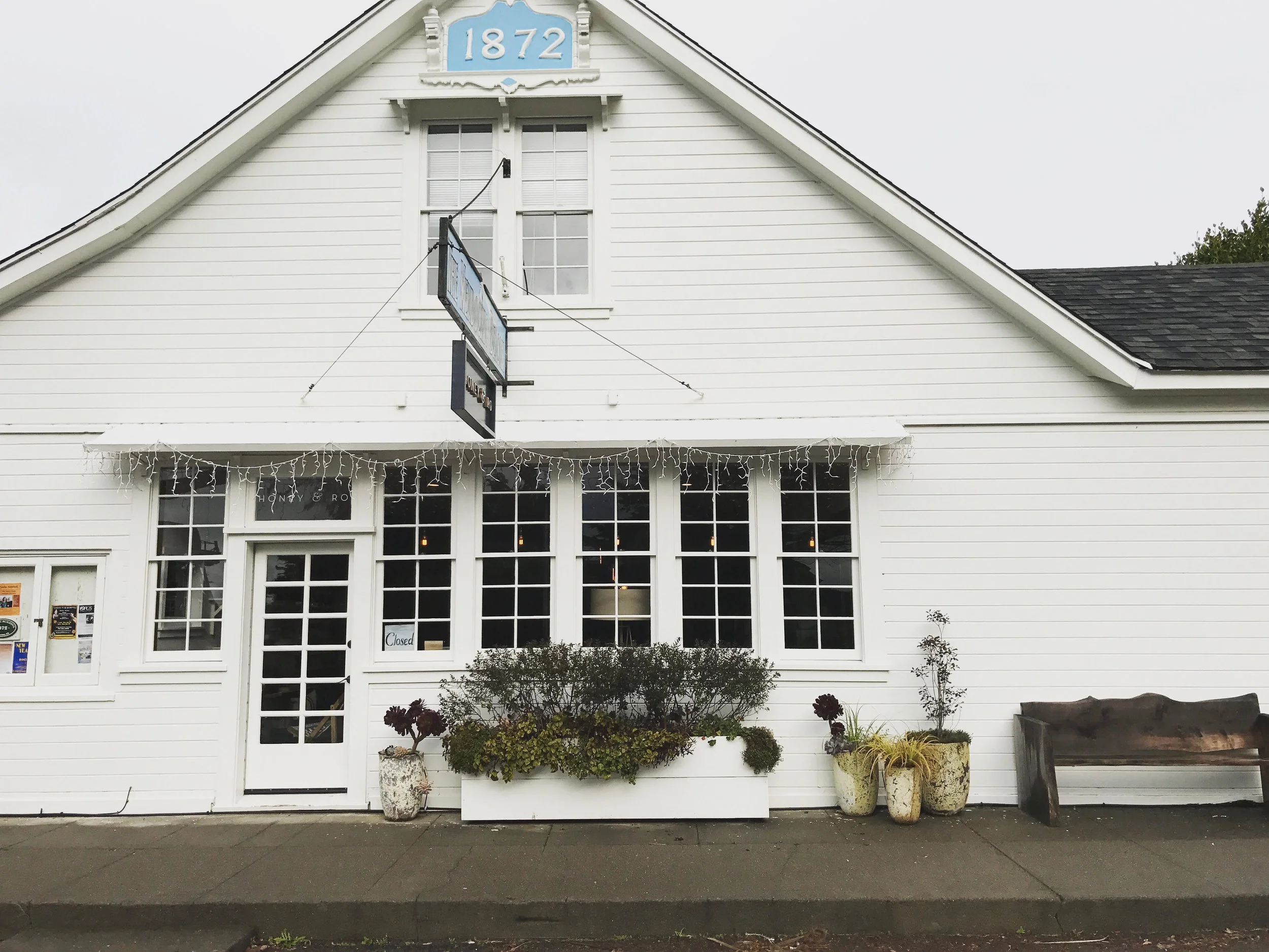 My favorite shop in Mendocino is Honey & Roe . Is has great clothing, candles, and home decor! 