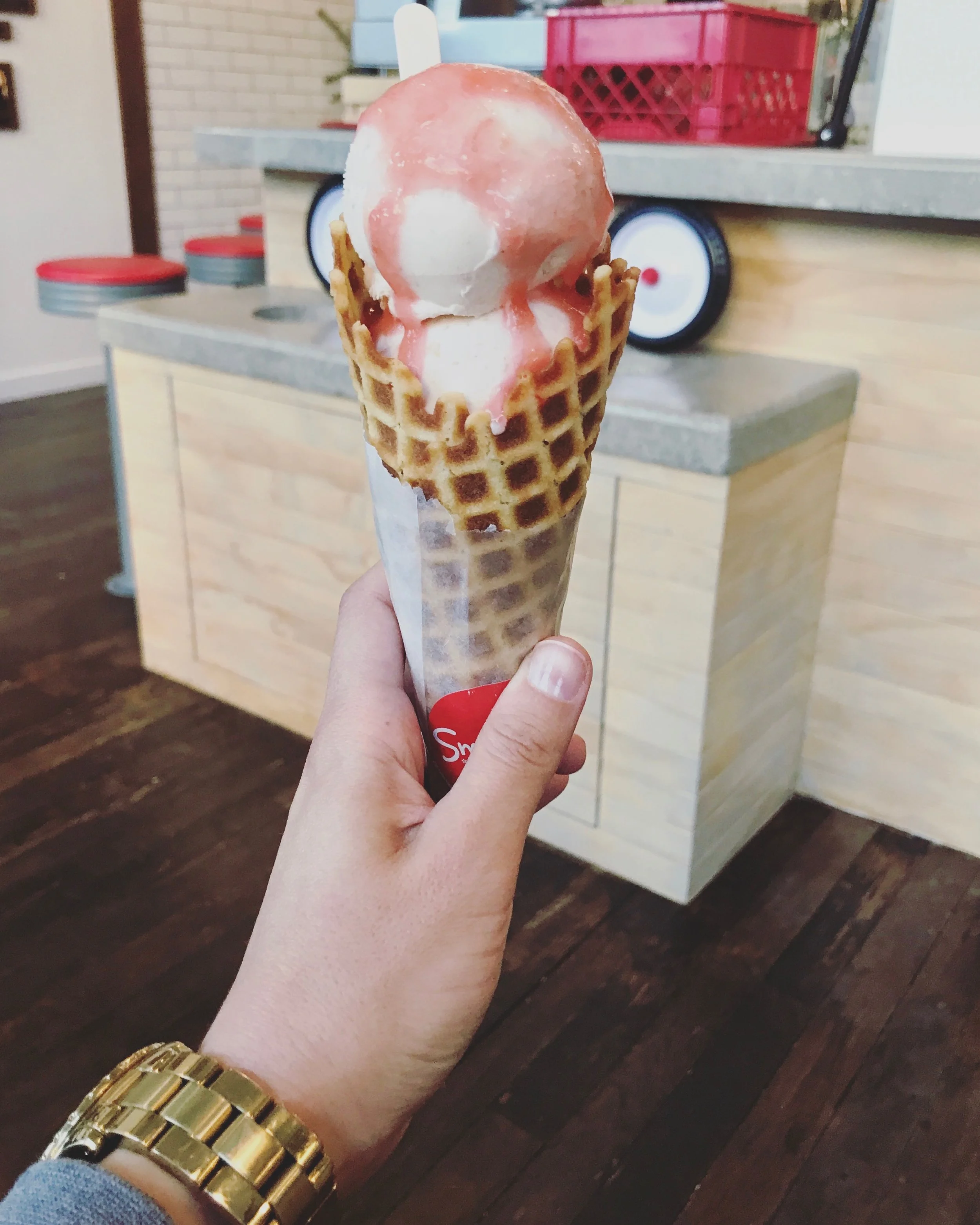 This is their seasonal rhubarb crisp flavor that is out now. Get it before its gone. 