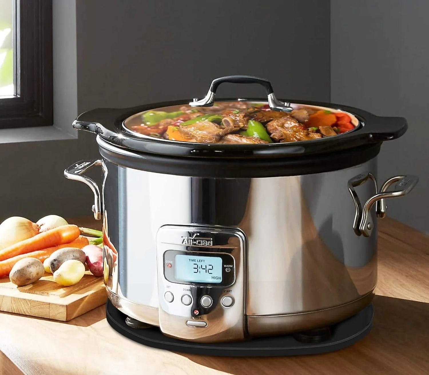 What Is a Slow Cooker? What Is a Slow Cooker?