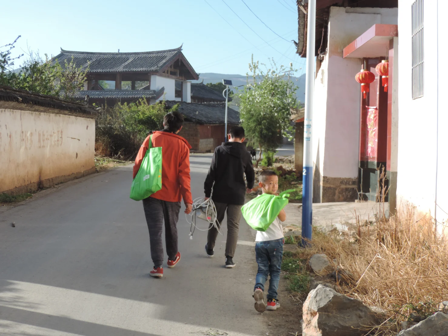2019.4.13 Going to cinema with Mu Xian and Mu Jun