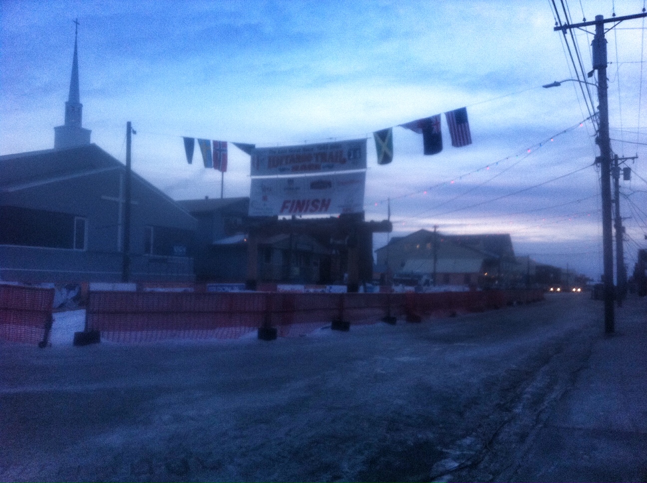 The Finish line and burled arch in Nome.
