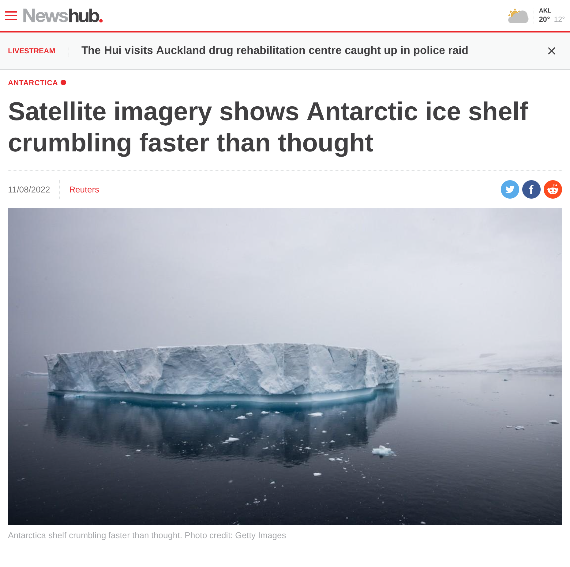 220811 Newshub_Satellite imagery shows Antarctic ice shelf crumbling faster than thought.png