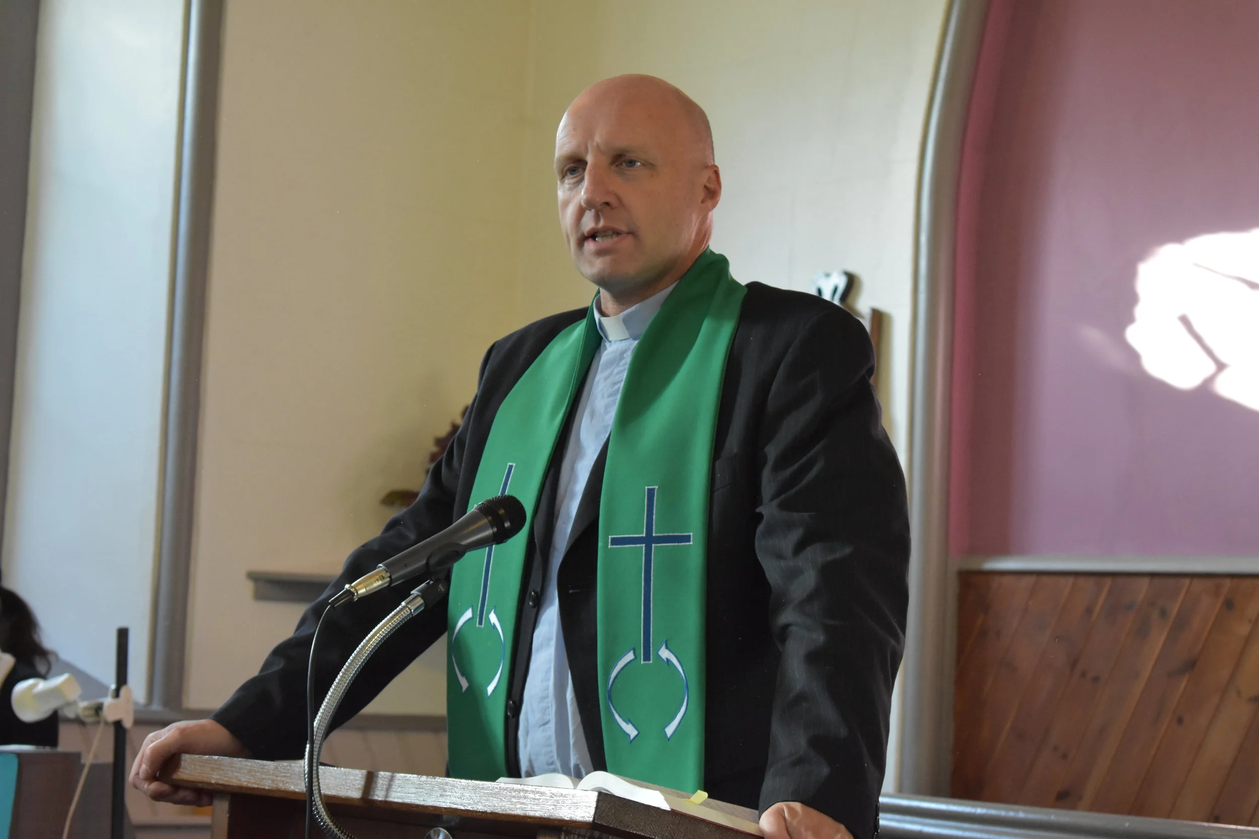Rev Laurence Graham.jpg