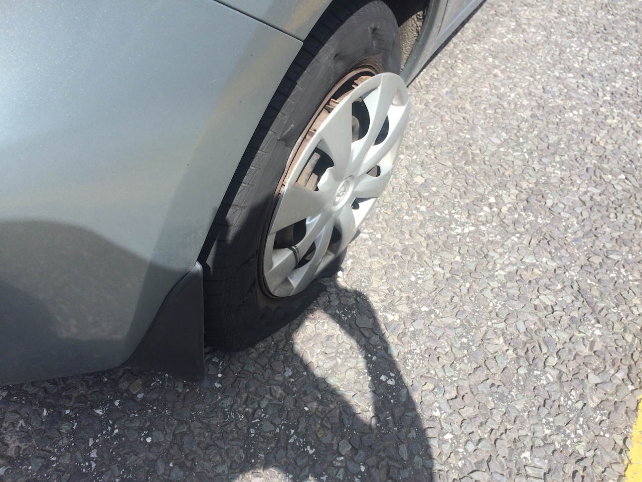 Flat tire.jpeg
